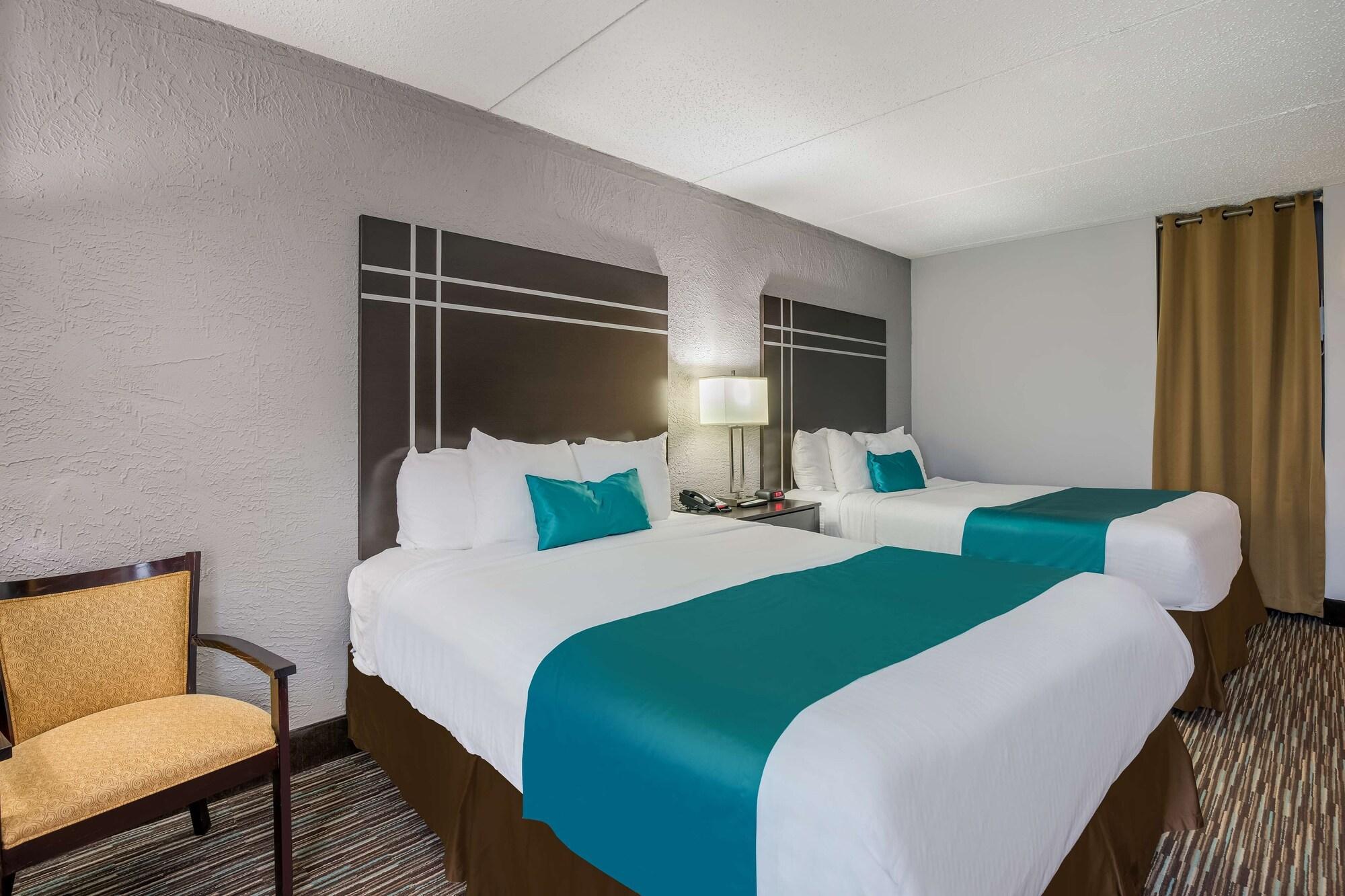 Best Western Waukesha Grand Pewaukee Ngoại thất bức ảnh